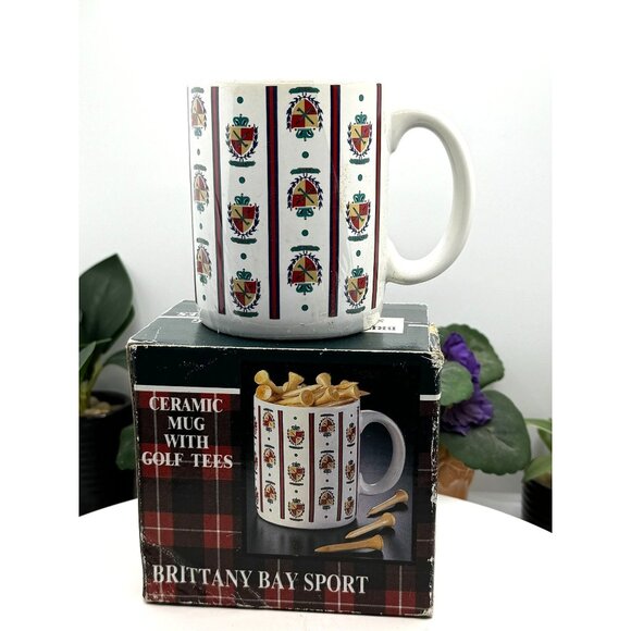 Brittany Bay Sport Ceramic Mug With Golf Tees - Picture 1 of 2